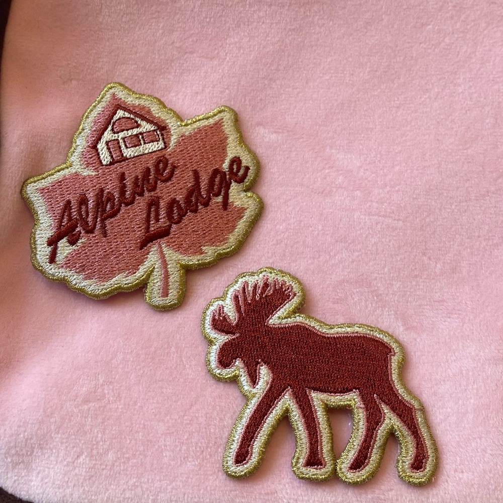 New Alpine Lodge & Moose Winter Stoney Clover Lane Patches